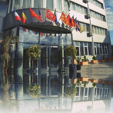 Hotel & Resort Bon Bon Skopje Exterior photo